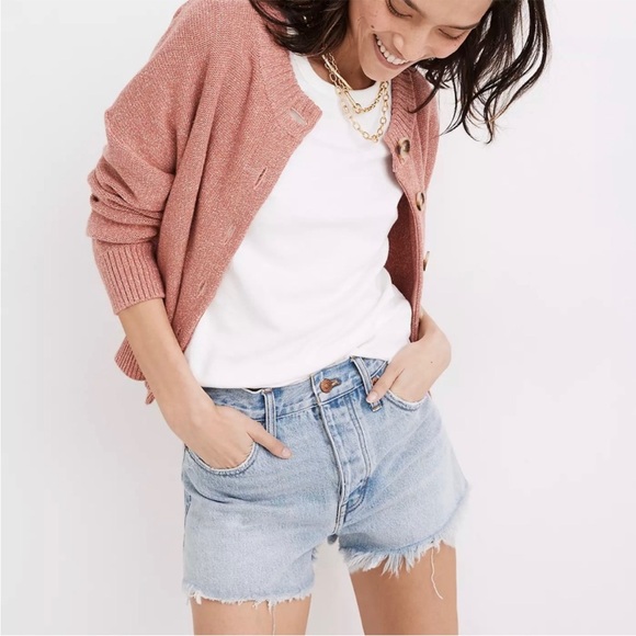 Madewell Pants - Madewell Relaxed Denim Shorts in Cedarcroft Light Blue Wash with Frayed Ends